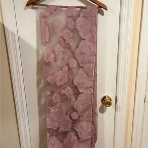 Elegant Pink Floral Lace scarf wrap